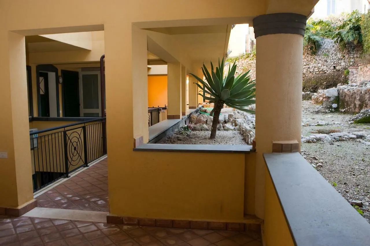Holiday home Taormina Seaview Apartment - Taormina Holidays Italy